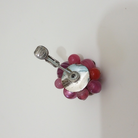 Vintage Clipon raspberry Pink mosaic pearl Earring Cluster Japan 1950s - Picture 3 of 9